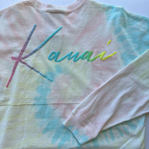 tie dye rainbow crop t-shirt Kauai script