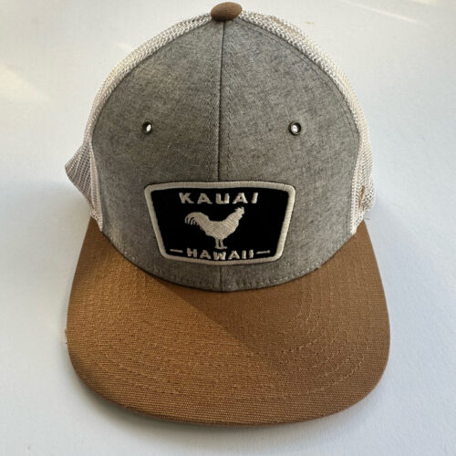Kauai rooster patch cap light grey brown black ivory