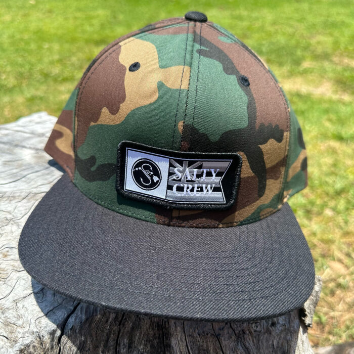 Salty Crew Hawaii island chain cap camouflage